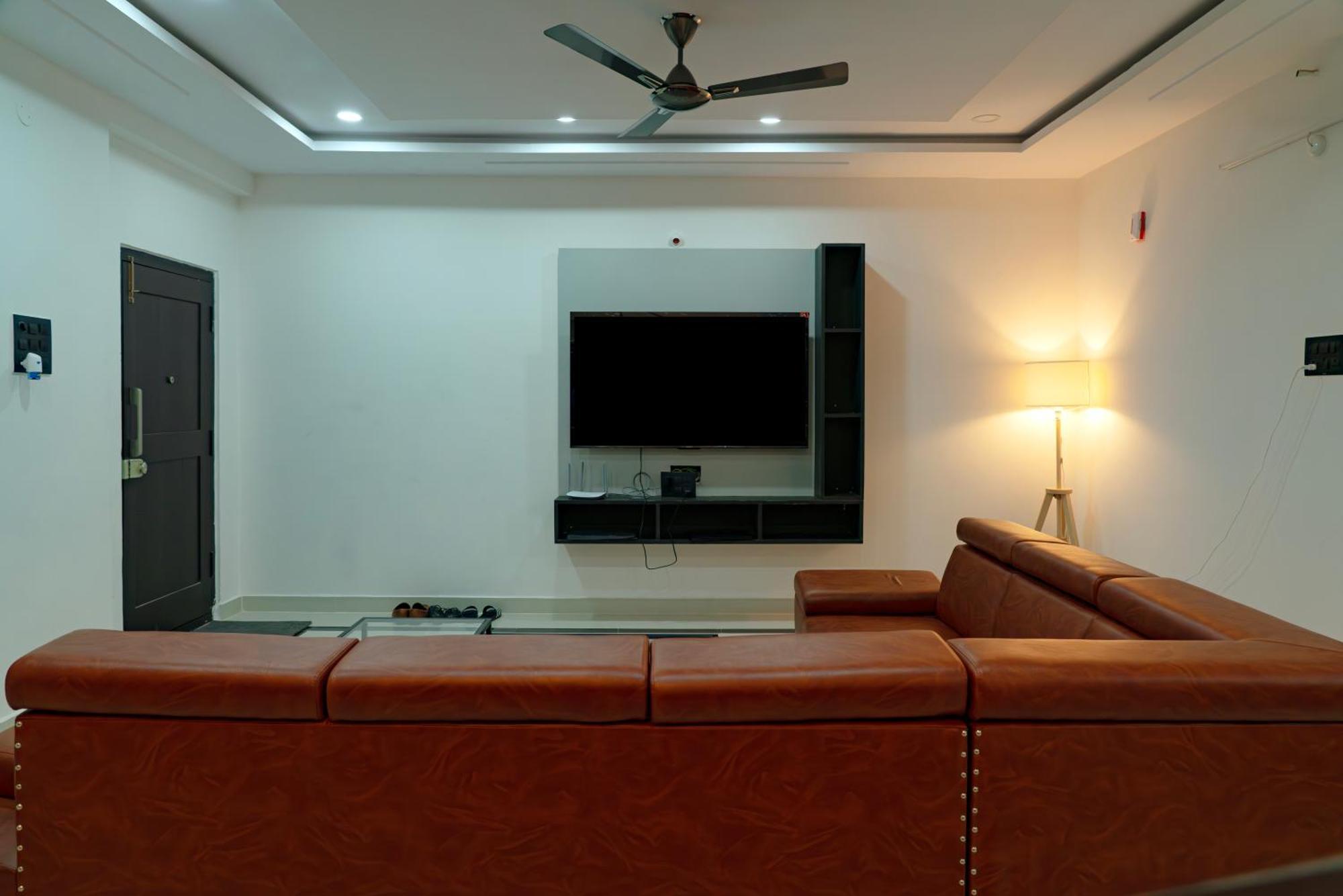 N Cube Serviced Apartments Hyderabad Bagian luar foto