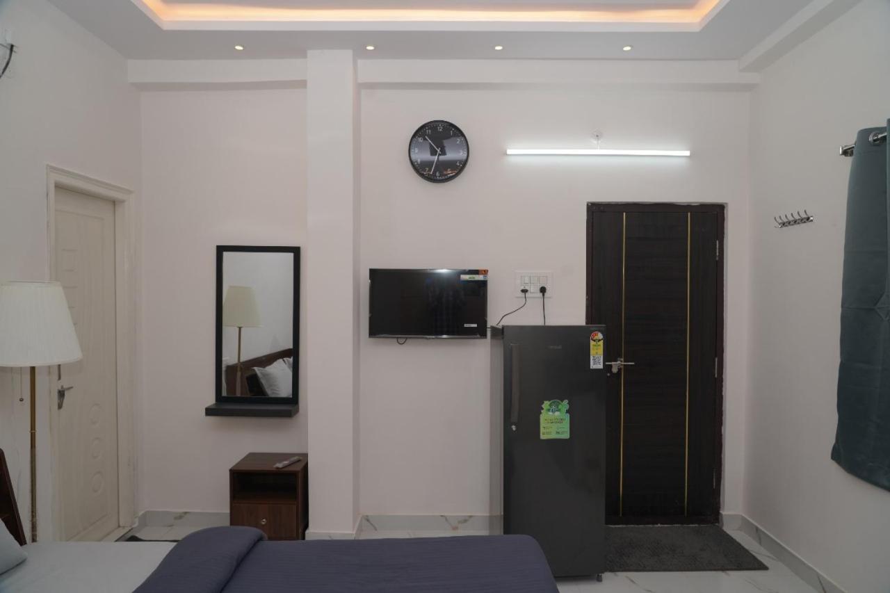 N Cube Serviced Apartments Hyderabad Bagian luar foto