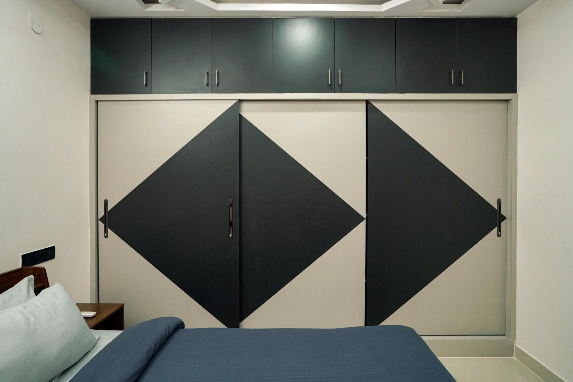 N Cube Serviced Apartments Hyderabad Bagian luar foto